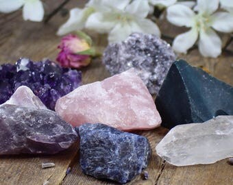 Beginner Crystal Set Healing Set Raw Starter Kit Natural Crystals and Stones Amethyst Crystal Rough Crystal Collection Bohemian Decor