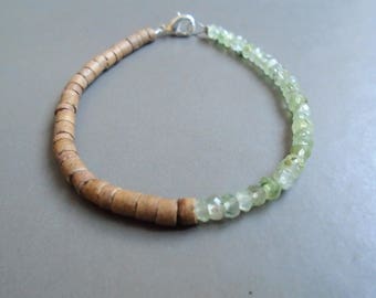 Bracelet Phrenite, coconut, and sterling silver / / nature jewelry