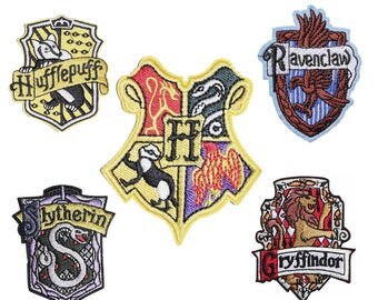 Hogwarts house Griffindor, hufflepuff, Ravenclaw, Slytherin Iron on / sew on Embroidery Patch Badge Embroidered harry potter Applique Motif