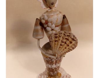 Vintage Geisha Girl, Sea Shell Figurine, Shell Art, Kitsch