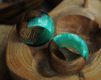 Jade ring eco gift turquoise ring sea green ring organic wood resin ring emerald jewelry boho hippie ring engagement wedding gift for mom
