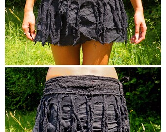5 colours; Tattered Rag Pixie Mini Skirt (Black & Red)