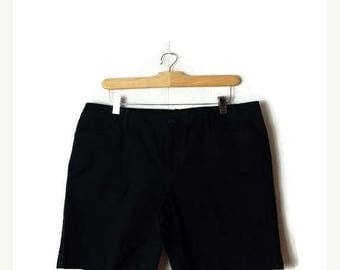 ON SALE Ralph Lauren Black Cotton Shorts from 90's/W34*