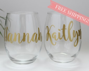 Set of 8 Personalized Wine Glasses // FLASH SALE FREE Shipping //Bridesmaids Gift // Monogrammed Stemless Wine Glass