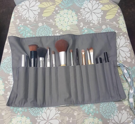 makeup brush roll organizer