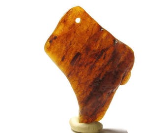 P50 natural amber pendant