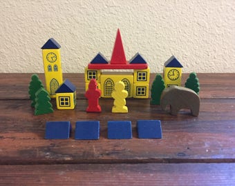 Colorful Wooden Building Blocks / Vintage Toy / Erzgebirge Style House / 25 Total Pieces