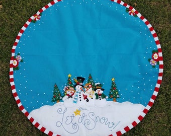 Snow Tree Skirt 104