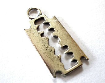 Safety Razor Blade Silver Tone Metal Charms - Packs of Five - H638