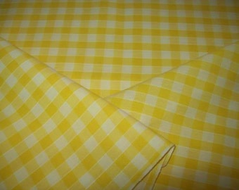 Vintage gingham fabric or vintage yellow and white