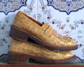 Vintage Robert Clergerie faux snake skin shoes