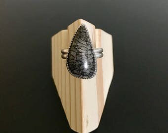 •AGATIZED DINOSAUR BONE -  RECTANGLE• oxidized sterling silver ring (size 9.75)