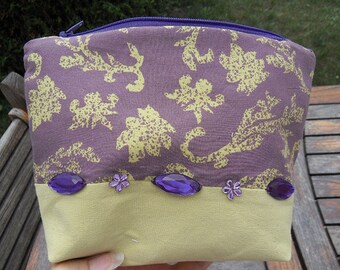 MISS CAPTAIN fabric make-up bag