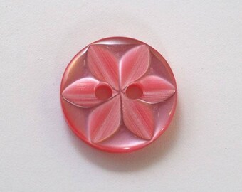 14 mm x 20 Dark Rose 2 holes - 001636 star button