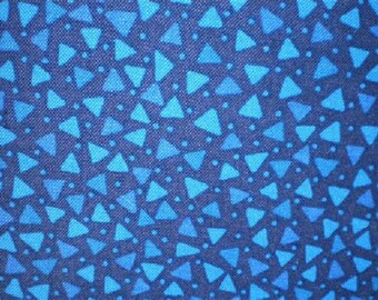 patchwork pattern turquoise triangles Reftriangleb fabric