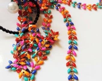 20 cm chain gold base and color-multicolored spikes