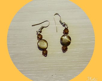 Brown Pearl Earring
