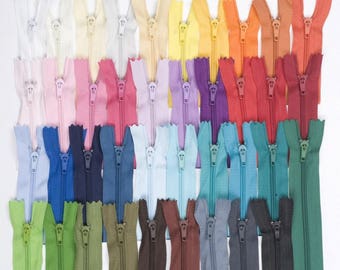 Set of 39 zipper closures coordinated 25 cm