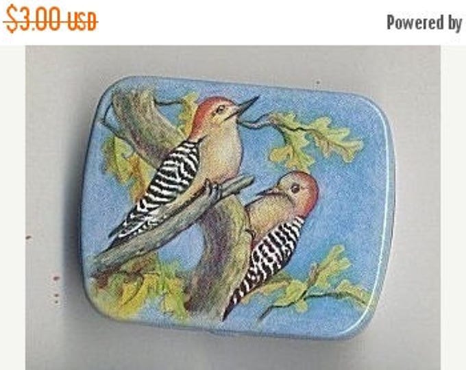 SALE SALE vintage tin trinket or pill box birds (1)
