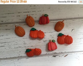 SALE Pumpkin Buttons, Packaged Novelty Buttons by Buttons Galore, "Pumpkin Patch" Style 4620 Autumn Collection, Sewing, Crafting, Embellishm