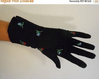 Clearance 60% Off Hollywood Portraits - WW2 1940s Cerise Nubuck Leather Gloves - 6.5/7