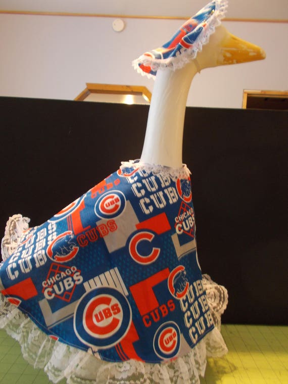 24 Inch Yard Concrete Goose Illinois Chicago Cubs Dress Outfit