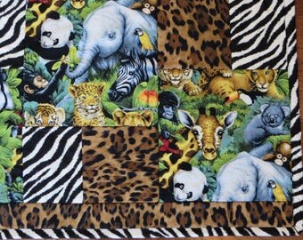 Animal Quilt Pattern PDF instant download digital tutorial, Baby Quilt Pattern AND Toddle Quilt instructions included, DIY baby Quilt Gift