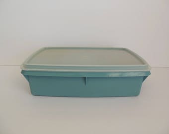Tupperware Tuppercraft Blue Storage Sewing Craft Organizer Tackle Box with Divided Tray Used Number 676-1