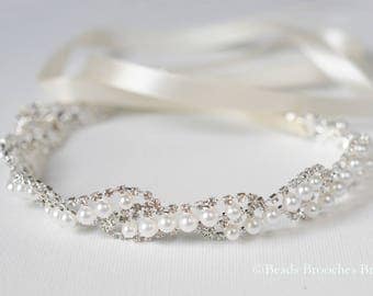 Pearl Bridal Headpiece in Silver, Rhinestone Pearl Wedding Headpiece, Twisted Rose Shaped Elegant Bridal Hair Accessory, Wedding Halo