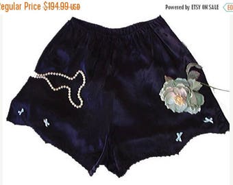 SALE Vintage Patolaine Panties satin lace blue bows Extra Large 50s panties black panties tap panties satin panties 60 panties designer pant