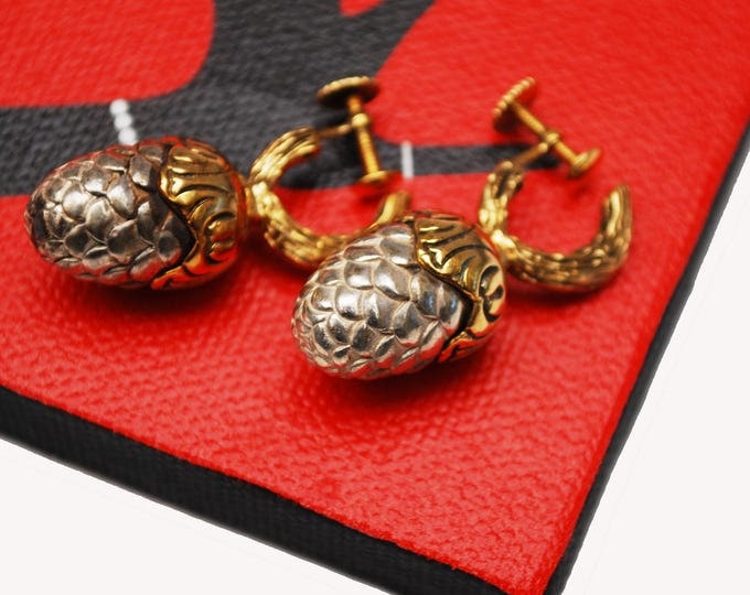 Vermeil Acorn Earrings - Vintage sterling silver - gold plated - Screw back earrings