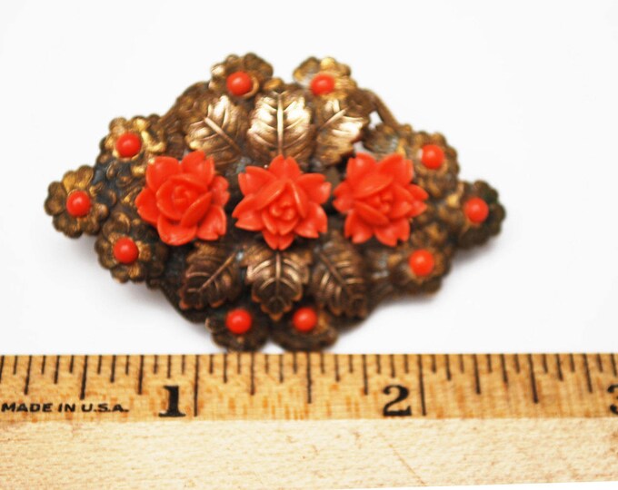 Coral celluloid flower Brooch - Golden Brass - leaf - Art Nouveau Pin