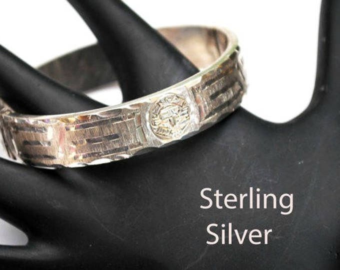 Sterling Bracelet - Mexico - Hinge Bangle - Silver etched Hammer design - safety chain - A 925 N