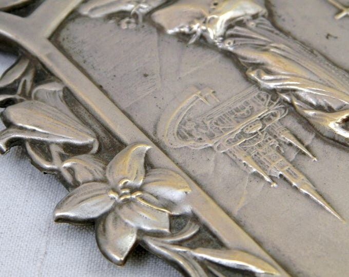 Antique Repousse Embossed Silver Plated Image of Virgin Mary with Lourdes Basilica Framed with Lillis, Our Lady Catholic Religious Picture Antique Repousse Embossed Silver Plated Image of Virgin Mary with Lourdes Basilica Framed with Lillis, Our Lady Catholic Religious Picture