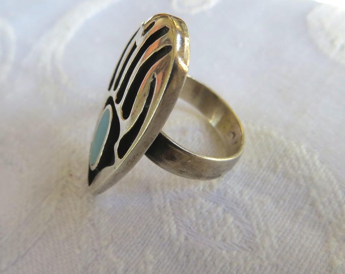 Sterling Bear Claw Ring, Native American Shadow Box Silver, Vintage Turquoise Ring, Turquoise Bear Claw Ring, Size 4.5, Southwest Ring
