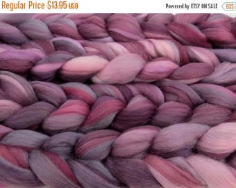 SALE Superfine merino wool roving 19 microns 4 oz,Tempera Collection ( Irises)