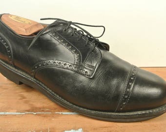 Allen Edmonds Black Brogued Cap Toe Lace Up Blucher Men's Size: 8.5D