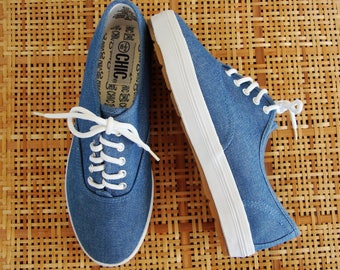 ON SALE Vintage Blue Denim Canvas Platform Sneakers CHIC Size 8.5 Unworn Lace Up Fabric Tennis Shoes Flats