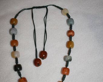 Multicolor agate necklace