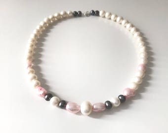 /Roses white cultured pearl necklace clear dark /grises, unique designer french artisan necklace