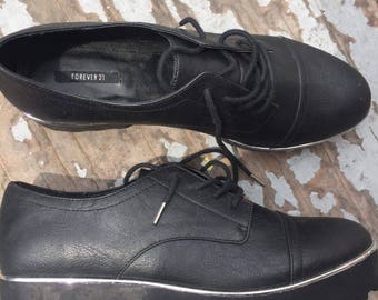 pu leather black platform oxford women size 8.5