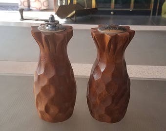 Vintage 6" tall wooden Pineapple Pepper Mill Salt and Pepper Shaker Set