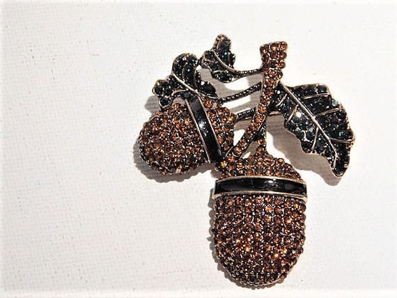 Early Vintage Heidi Daus Unsigned Brooch Pendant Pave Swarovski Crystal Rhinestone Double Acorn and Leaf Leaves Designer Fashion Autumn Fall