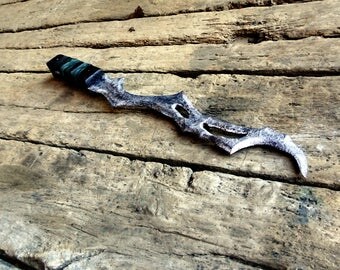 Fallout 4 Kremvh's Tooth - Cosplay Prop Replica