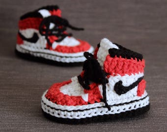 Crochet PATTERN. Air Jordans style baby sneakers.
