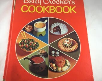 Vintage betty crocker cookbook 1969