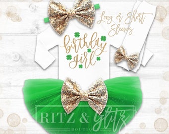 49 St Patricks Day Parade In Dublin 2004 Stock Photos, High-Res Pictures, And Images - Getty Images - Foto 2