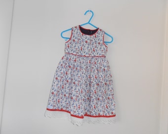 pretty girls dress with cutout back