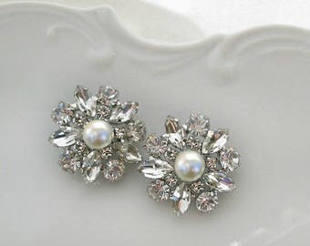Post Pearl earrings Ivory Pearl studs White Pearl crystal Bridesmaid Jewelry Bridal Earrings wedding jewelry silver rhinestone