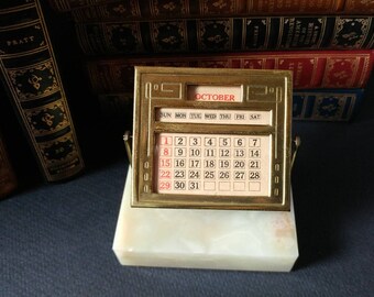 Desk calendar | Etsy